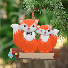 Load image into Gallery viewer, Personalized Christmas Family Gift Holiday Decoration Ornament Fox Family 2