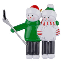 Load image into Gallery viewer, Personalized Christmas Gift Selfie Snowman Family 2