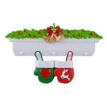 Load image into Gallery viewer, Personalized Christmas Ornament Mantel Gloves Family 2
