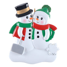 Load image into Gallery viewer, Personalized Gift for Famiily Christmas Ornament Shovel Snowman Family
