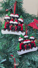 Load and play video in Gallery viewer, Personalized Gift Christmas Decoration Family Ornament Black Bear Family 2
