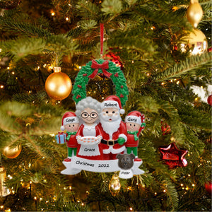 Christmas Gift Personalize Ornament Santa family 4