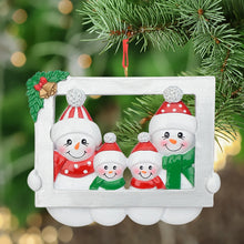 Load image into Gallery viewer, Customized Christmas Ornament Snowman Frame Family 4
